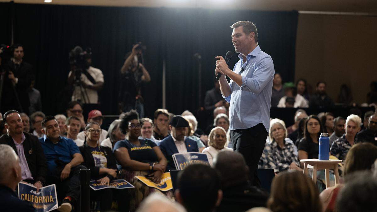 California gubernatorial candidate Eric Swalwell speaks to voters at a town hall at the Scottish Rite Masonic Center on Tuesday, April 7, 2026, in Sacramento.