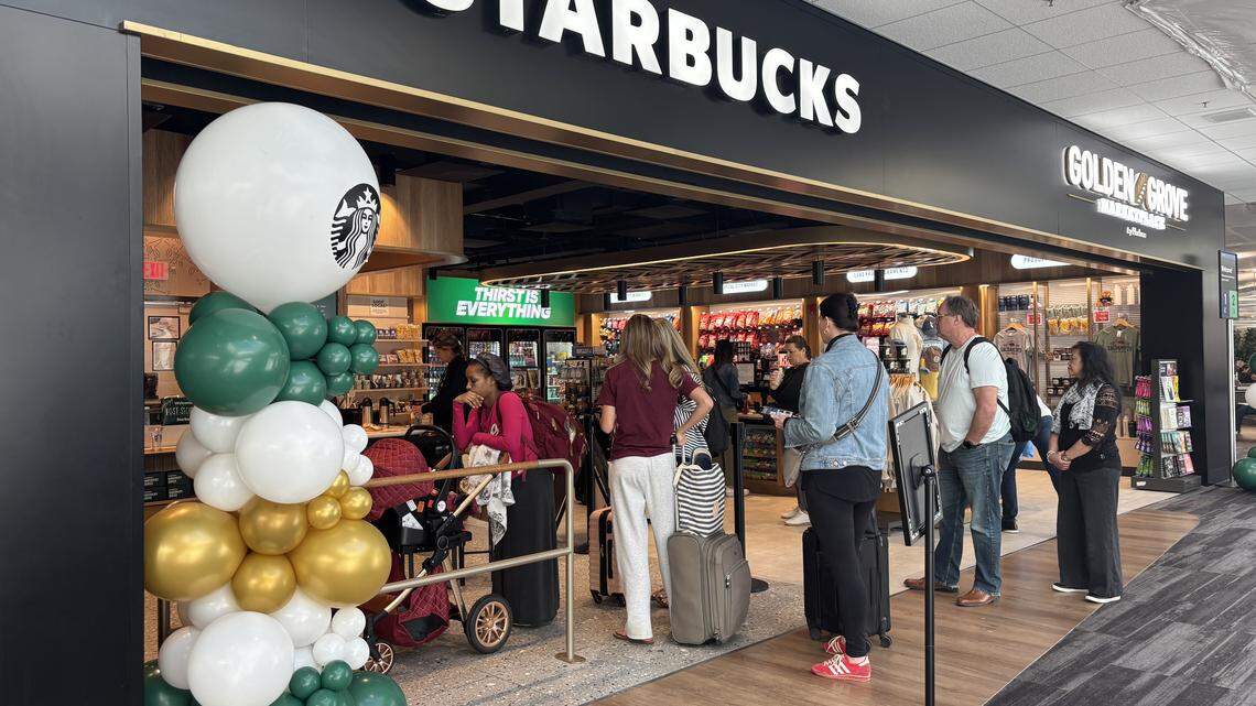 Sacramento airport test drives a first-of-its-kind Starbucks concept