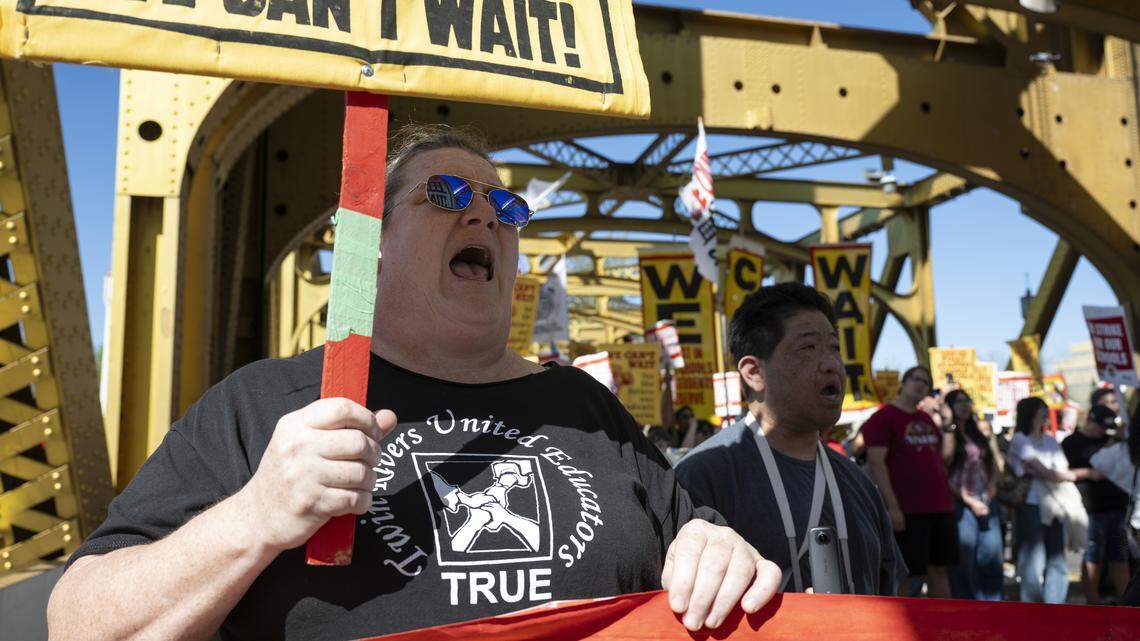 Sacramento legislator pushes Twin Rivers board to intervene to end strike