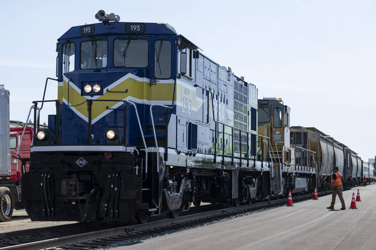 A hydrogen-powered, zero-emission switcher locomotive is  unveiled in West Sacramento on Thursday. According to Sierra Northern Railway, who developed the locomotive, it is the nation’s first of its kind.