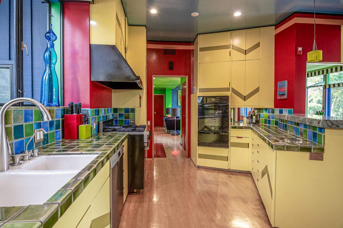 The home spans 3,660 square feet with five bedrooms and four bathrooms.