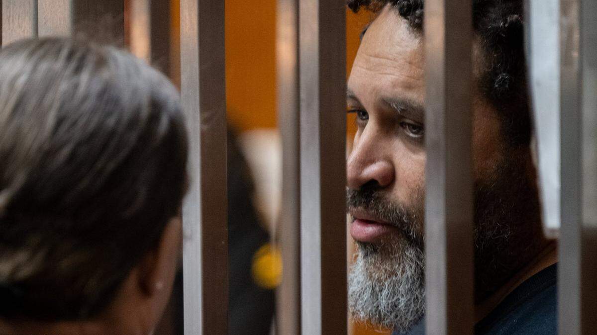 Pulitzer Prize-winning cartoonist Darrin Bell appears in Sacramento Superior Court on Friday after being arrested on suspicion of child pornography.
