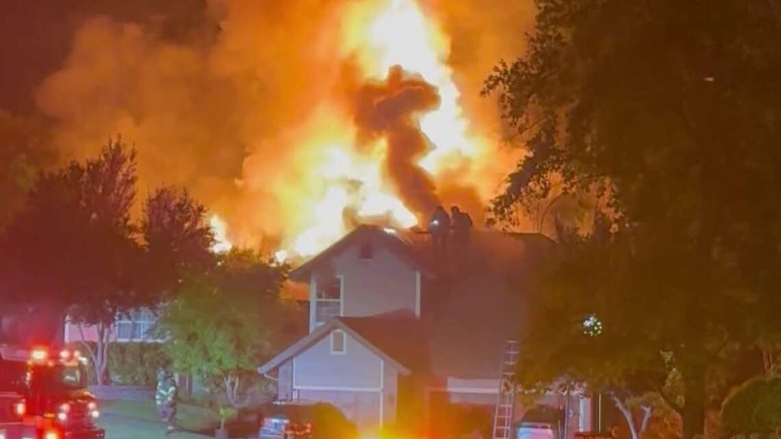 Firefighter injured, cat missing after Folsom residential fire, officials say