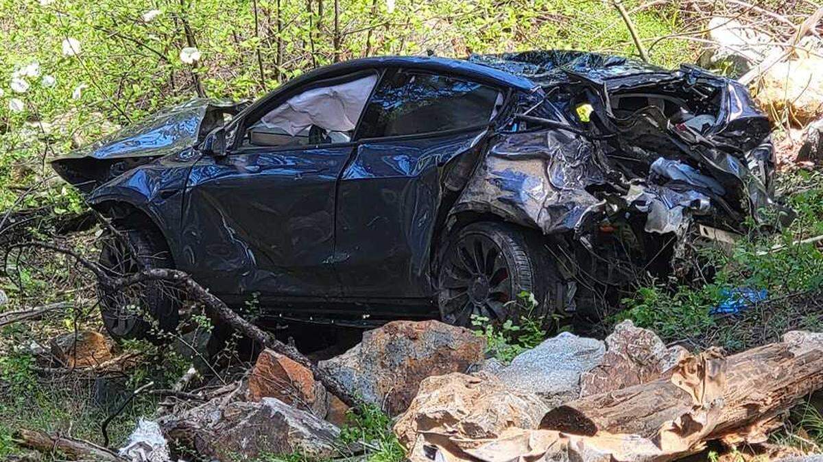 A man died Tuesday after his Tesla plunged at least 300 feet down an embankment along Highway 50 near Pollock Pines, according to the California Highway Patrol.
