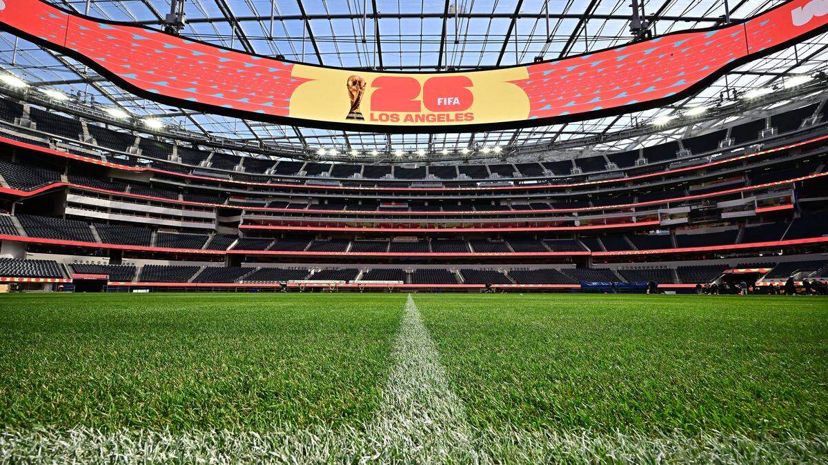 The new test pitch for the 2026 World Cup at Sofi Stadium revealed to the media in Inglewood on March 13.