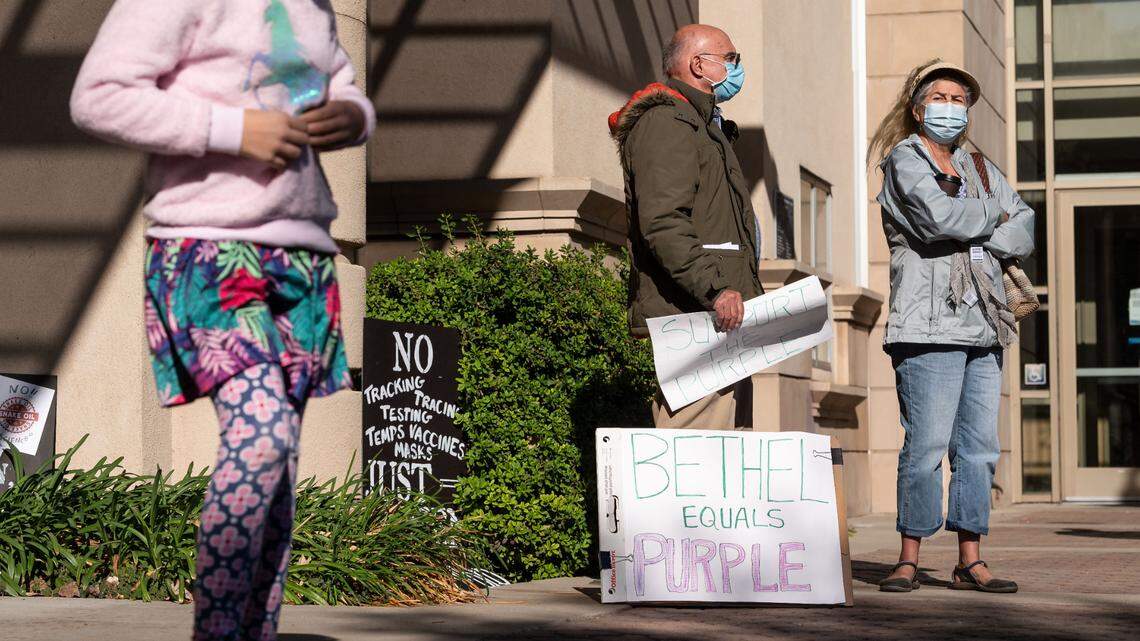 ‘That is unacceptable.’ California megachurch faces local backlash for dismissing COVID-19