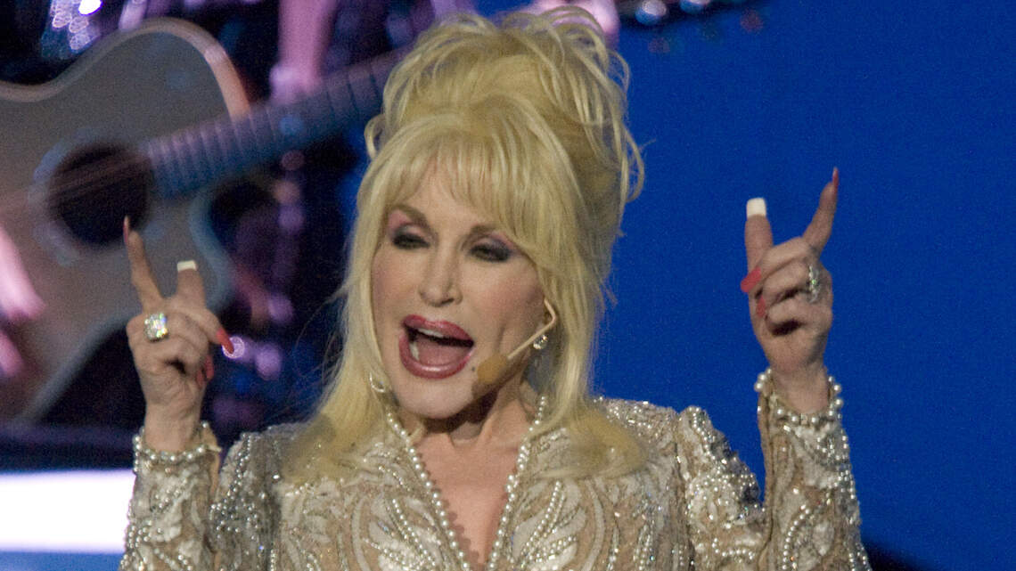 From country to pop: readers tell The Bee their favorite Dolly Parton songs