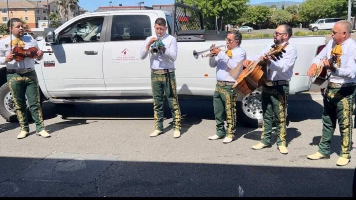 Members of Mariachi America were prompted by a 76 gas station customer to give an impromptu parking lot performance on the morning of Father’s Day.