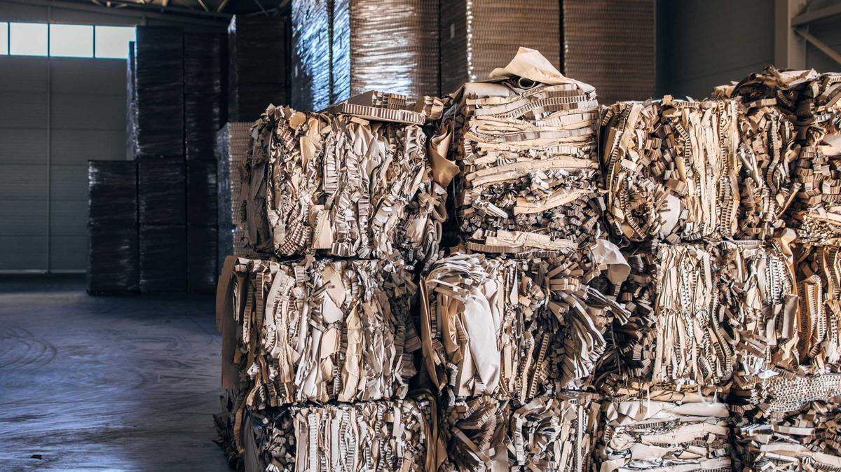 Origin Materials develops multiple tech solutions for improving recycling. The West Sacramento-based company’s co-CEO will step down effective Dec. 31.