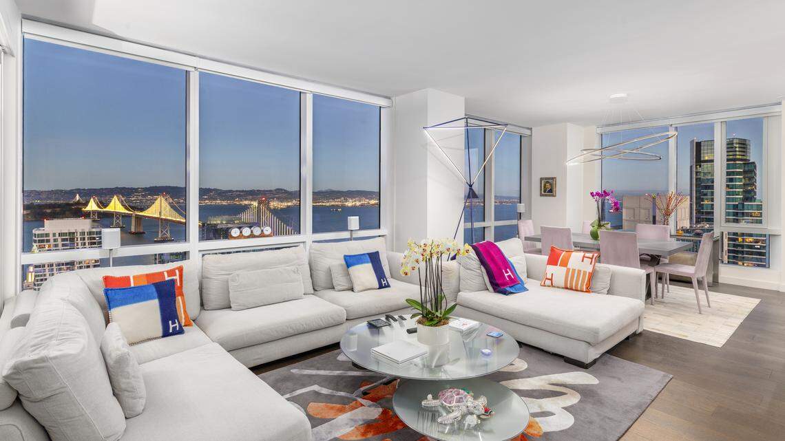 See SF condo with best seat for seeing return of Bay Bridge lights show: $5M