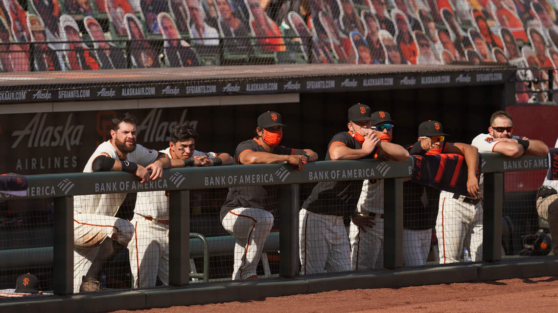 With a win-and-get-in scenario, Giants miss the playoffs with a loss to the Padres