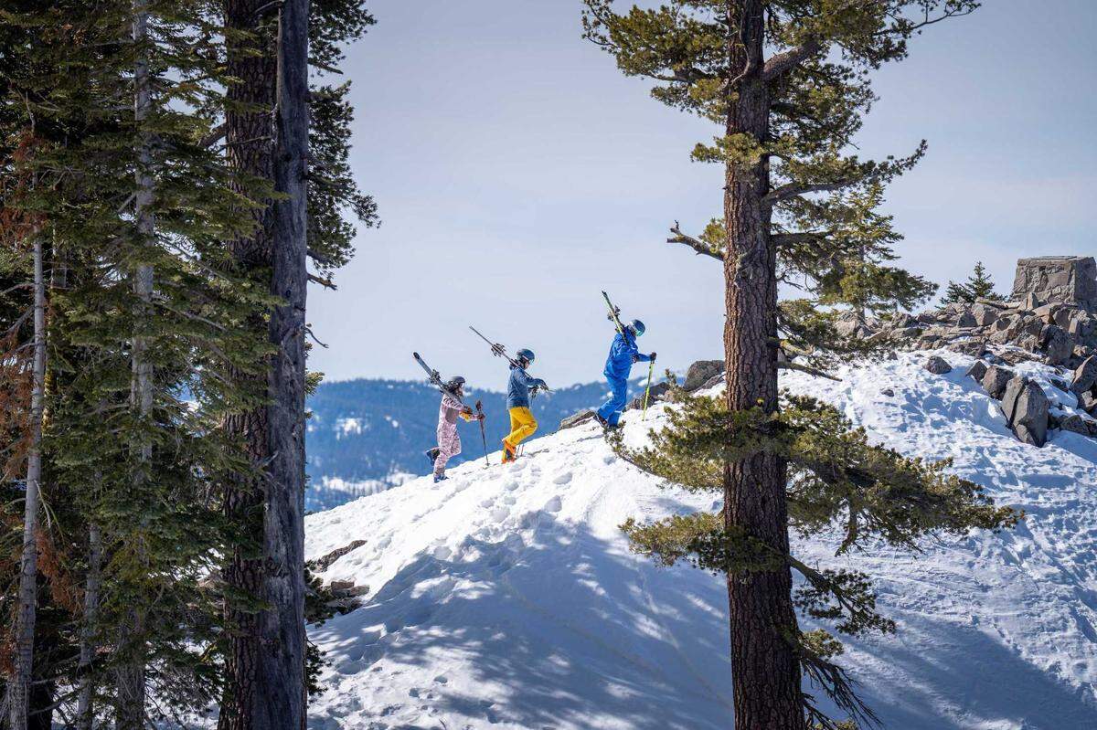 Snow lovers head for some Northstar frolic on a bluebird-perfect day at Tahoe.
