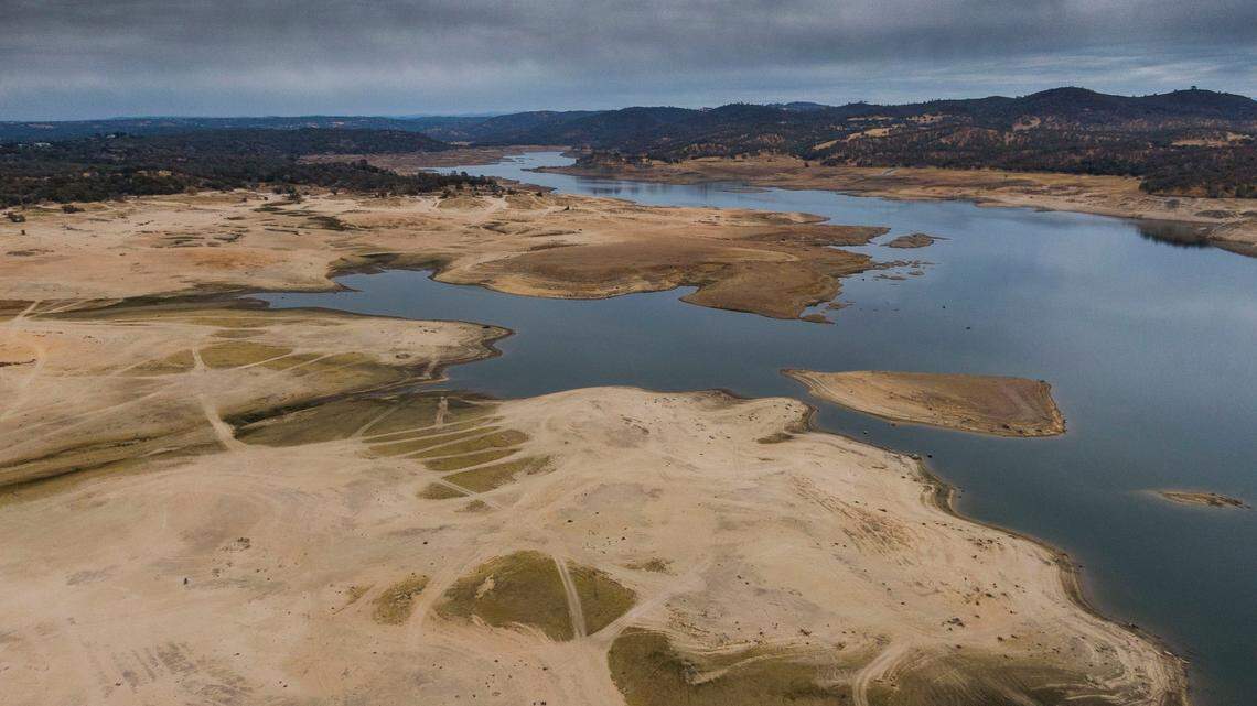 ‘Expect extremes’: California officials warn of severe wet-dry swings
