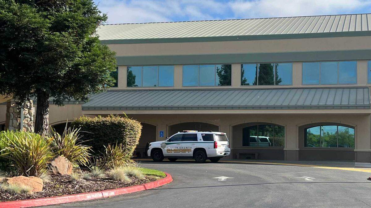 A Placer County Sheriff’s Office vehicle is parked outside of Sutter Roseville Medical Center in July 2023. The hospital is among the safest medical centers in the Sacramento region, according to The Leapfrog Group’s spring 2025 report.