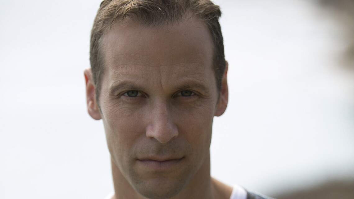 A conversation with Gregg Hurwitz on writing ~ and his quirky hero, the ‘Nowhere Man’