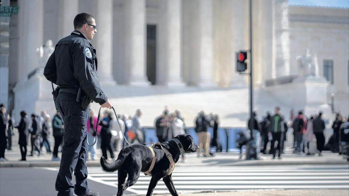 Supreme Court appears leaning to let Donald Trump on Colorado ballot, fearing implications