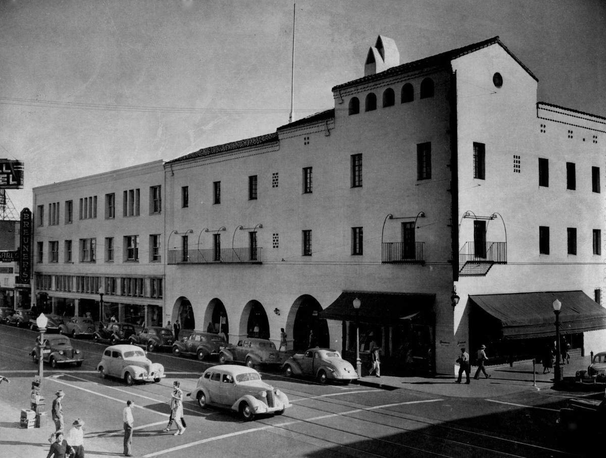 The Breuner’s building stands at 6th and K streets in downtown Sacramento in 1940, on the site where the original store opened in 1856. It was demolished in 1975 for redevelopment, and Golden 1 Center now stands on the site.