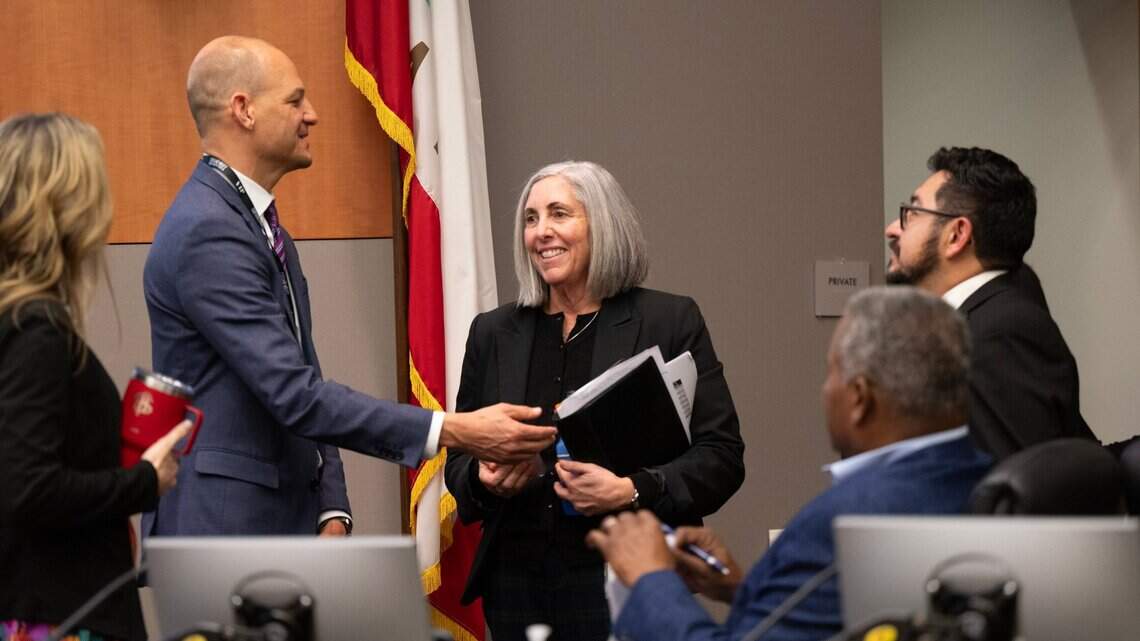 Longtime Sacramento official announces retirement, putting city leadership in flux