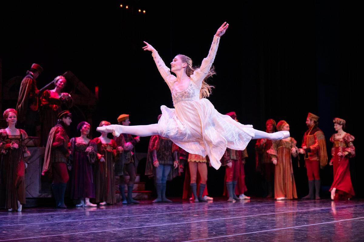 Mia Steedle of the Sacramento Ballet performs as Juliet during a dress rehearsal Wednesday.