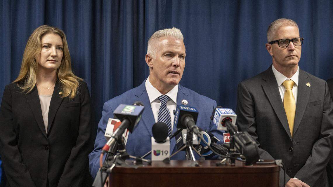 DA: Esparto fireworks site had 1 million pounds of explosives when blast killed 7