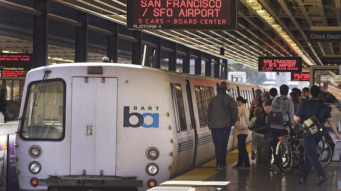 Passengers board a Bay Area Rapid Transit train in Oakland, Calif., in 2013. BARTsent photos of 57,000 passenger license plates to a database accessible by federal immigration agents despite a “sanctuary” policy forbidding it. The agency calls it an accident.