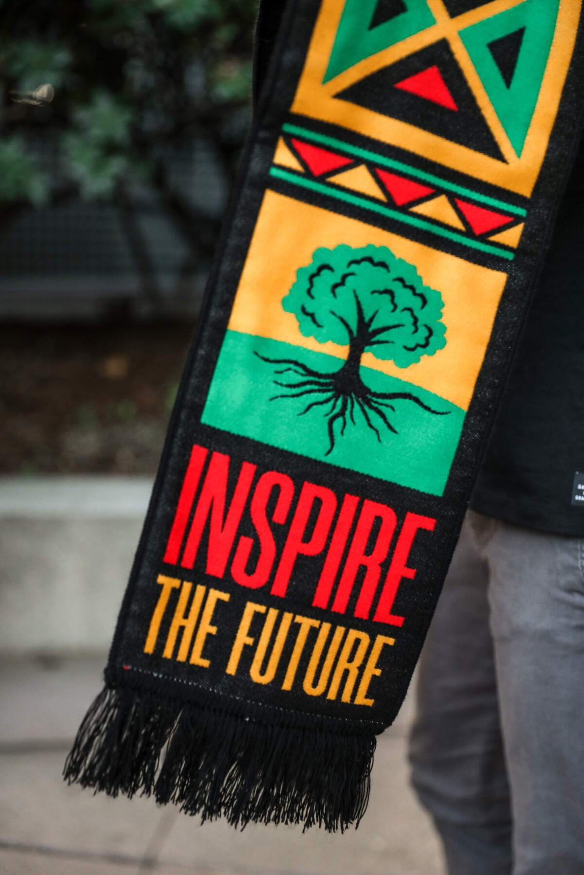 Sales of a scarf designed by Sacramento Republic player Duke Lacroix will benefit charities.