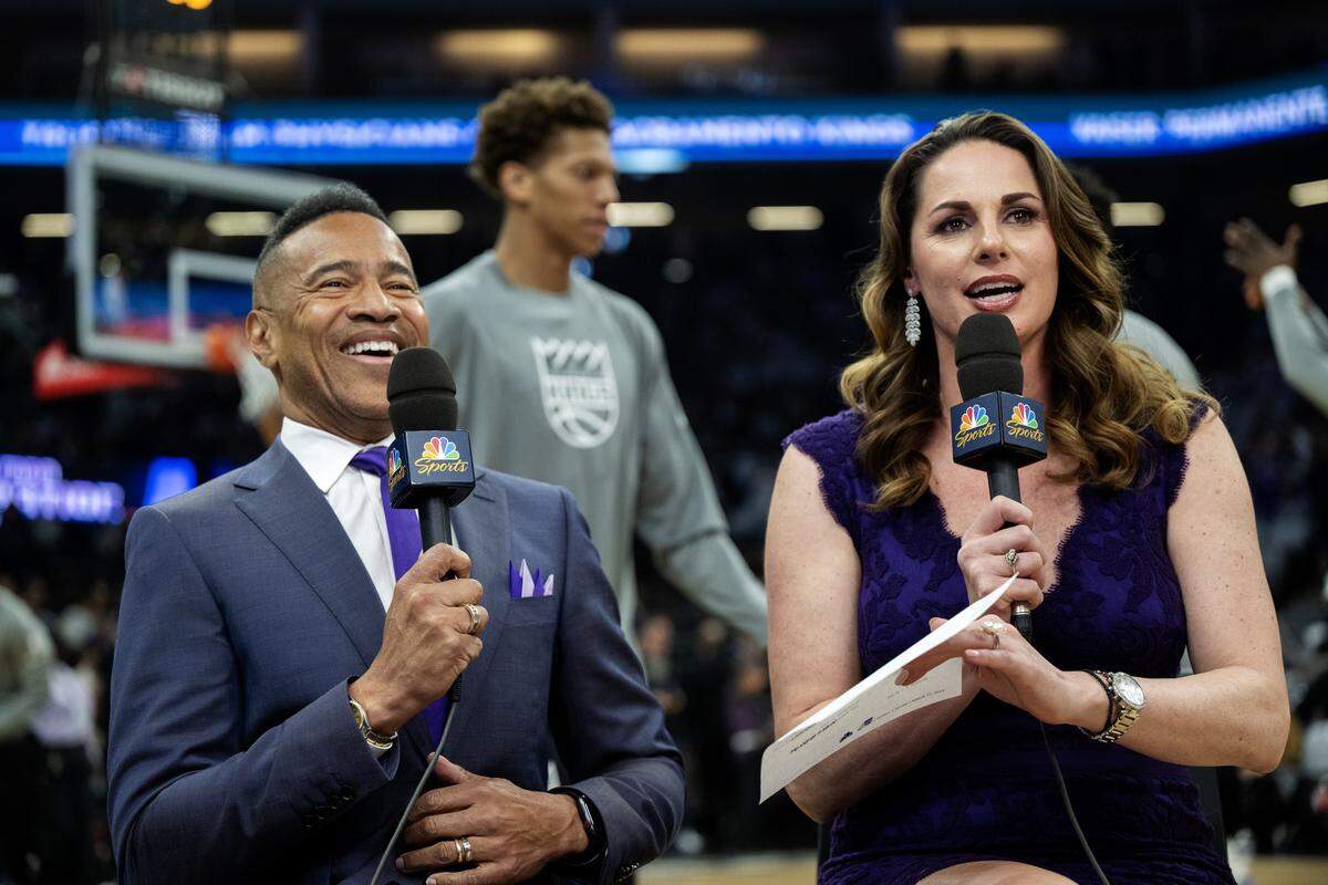 Sacramento Kings play-by-play announcer Mark Jones and color commentator Kayte Christensen broadcast on air before a game at Golden 1 Center in Sacramento, Monday, March 27, 2023. 