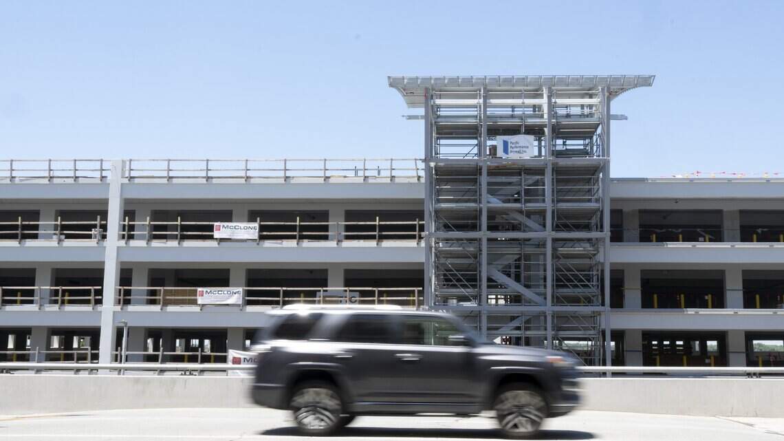 Sacramento airport proposes parking rate hikes. Garages could cost $28 a day