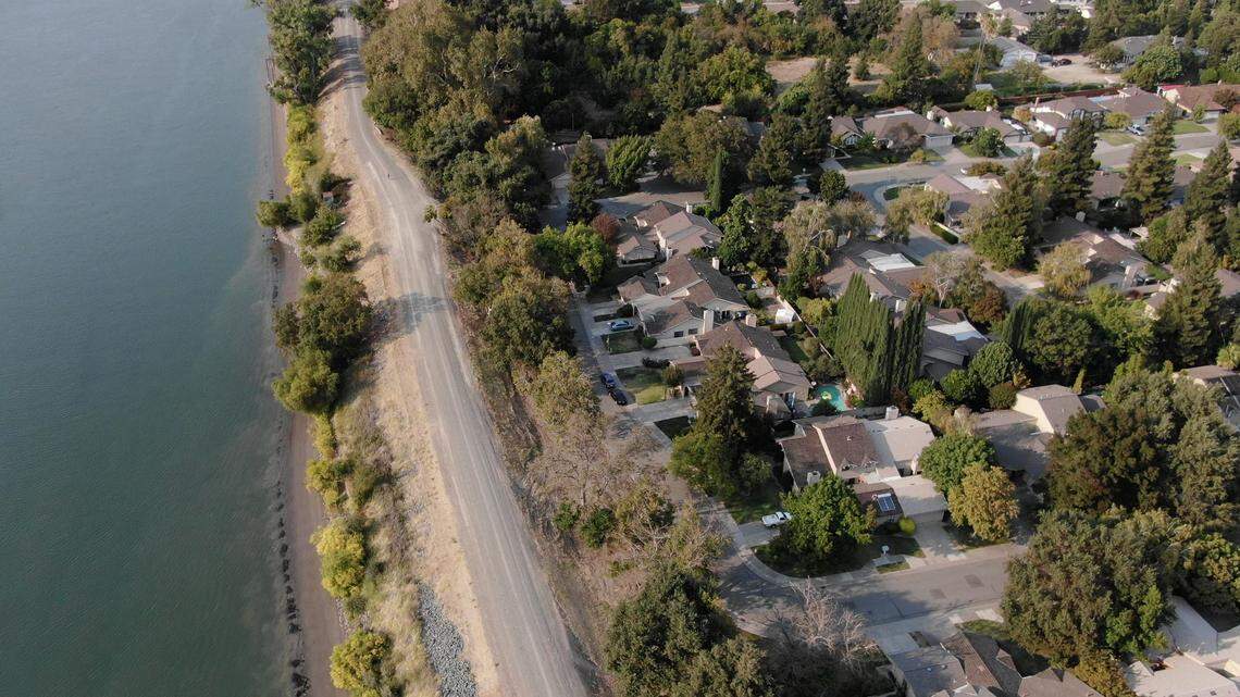 You ask, we answer: Will riverfront south of downtown Sacramento ever be developed?