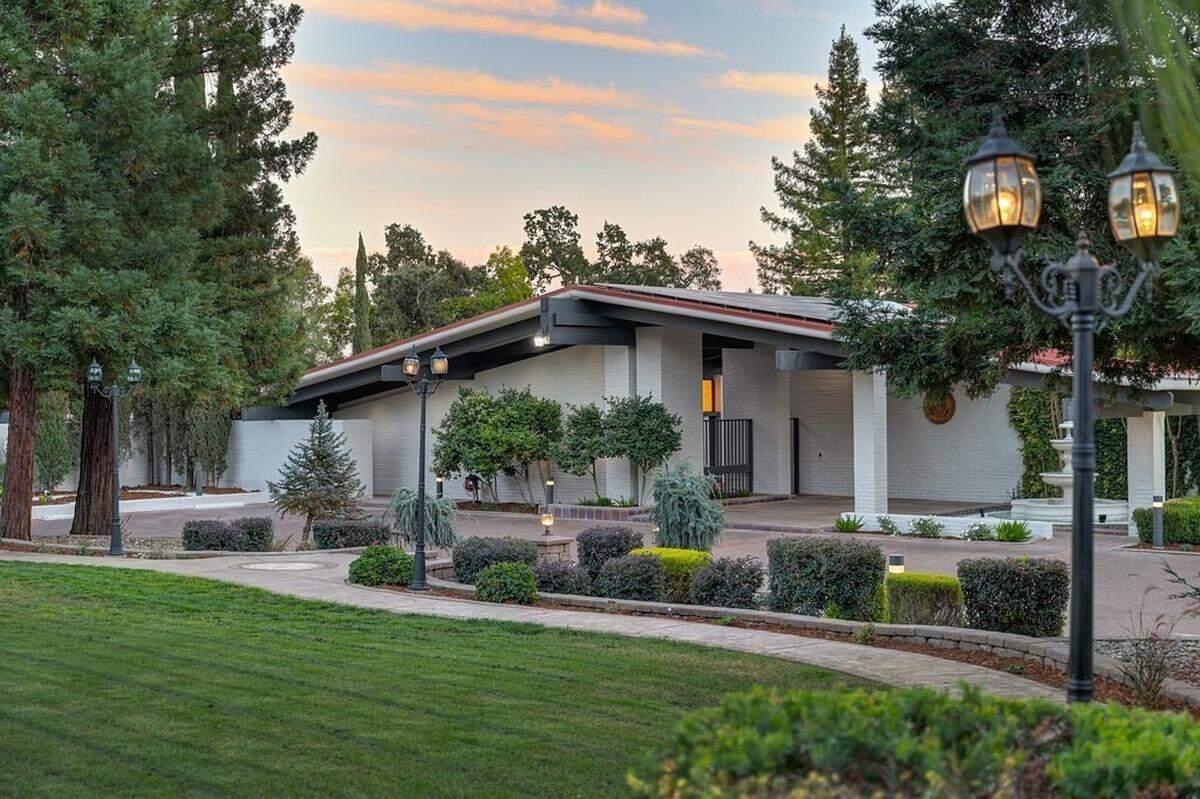 The Carmichael home Ronald Reagan commissioned to be the California Governor’s Mansion is for sale for $7.5 million.