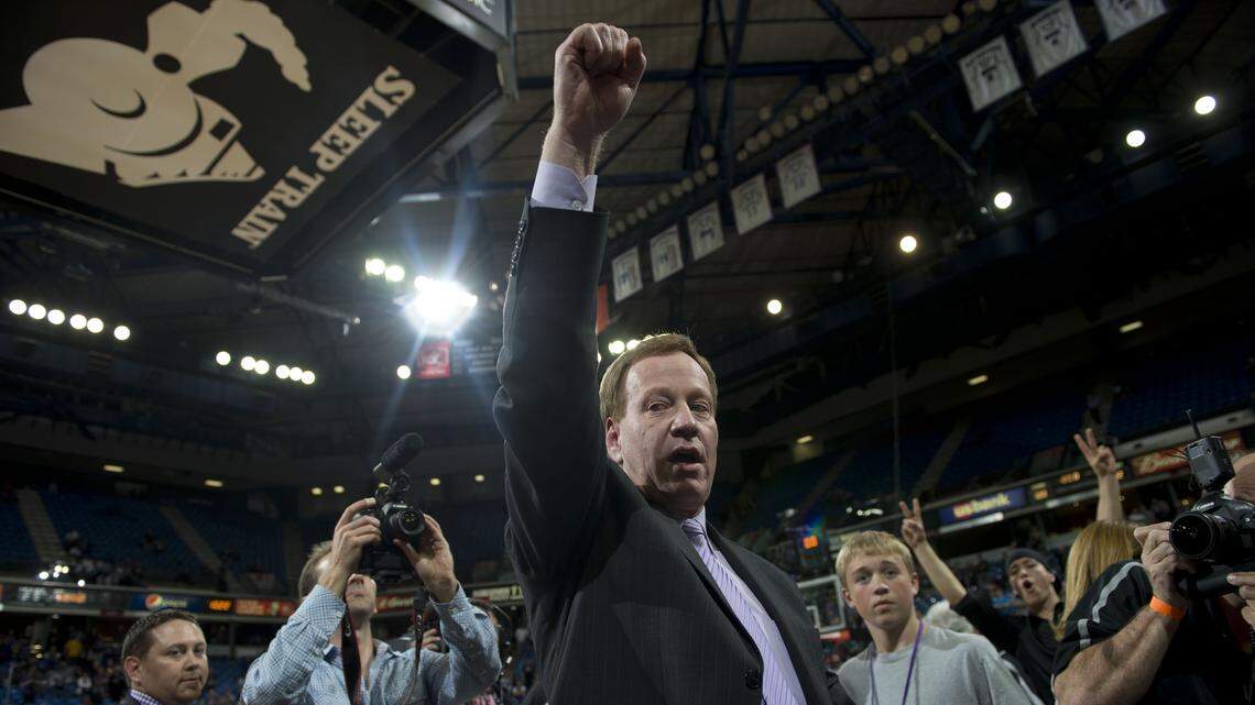 Former Sacramento Kings announcer Grant Napear reiterates controversial message