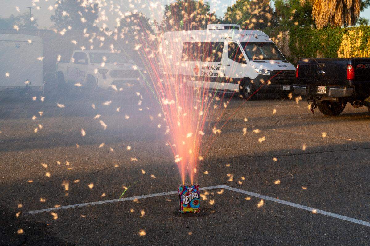 Discount Fireworks’ Retro box explodes with colors in the parking lot of Sacramento Fire Department Station 19 on Thursday, June 19. At $36.12, it costs less than other comparably impressive products.