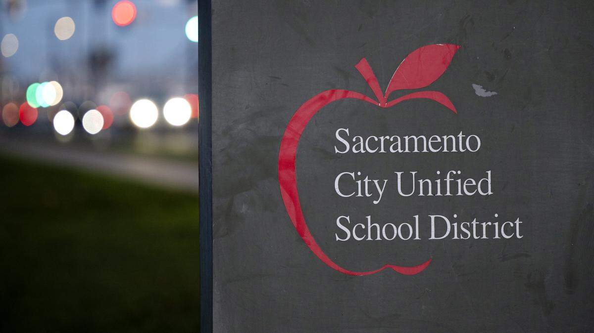 The Sacramento City Unified School District sign outside of the Serna Center on Thursday, Feb. 5, 2026, at the Serna Center in Sacramento