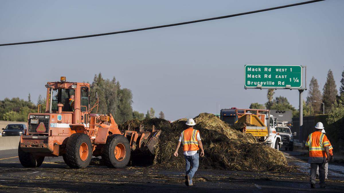 Caltrans wasted as much as $1.5 million because it failed to recoup the overpayments it made to its workers, a state audit found.