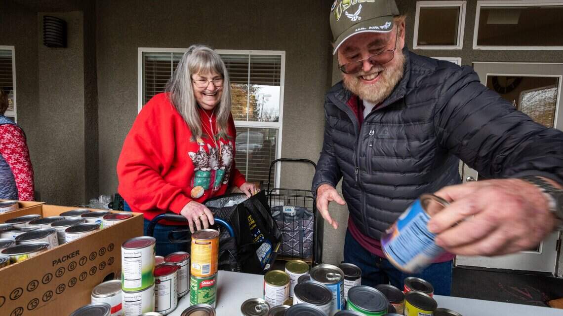 Want to serve your community during the coronavirus pandemic? Here’s how to volunteer