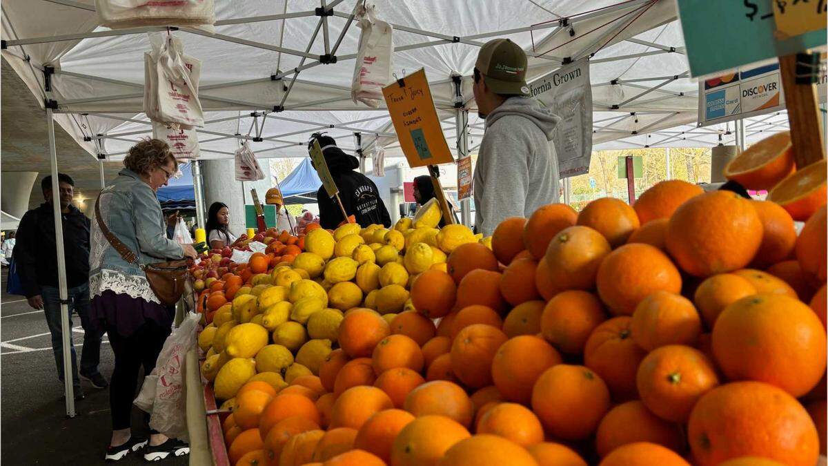 J&J Ramos Farms sells their citrus fruit at the Sacramento Central Sunday Farmers Market. It will be under the ownership of Alchemist Community Development Corp. starting Feb. 1.
