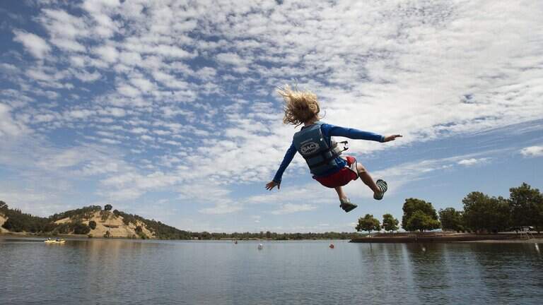 Lake Natoma swimmers urged to use caution after E. coli detected at beaches