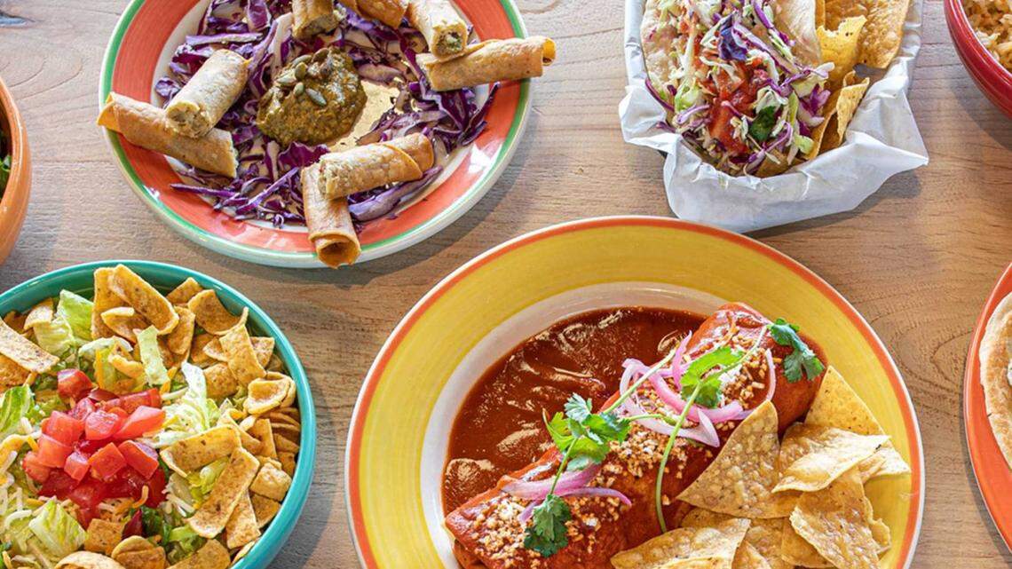 Dos Coyotes will celebrate 35 years with this throwback deal today only