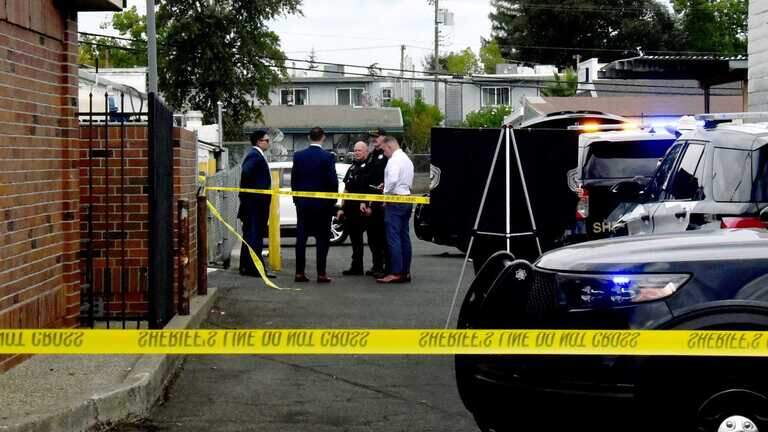 Sheriff: Gun recovered from man fatally shot by deputies near Marconi Avenue