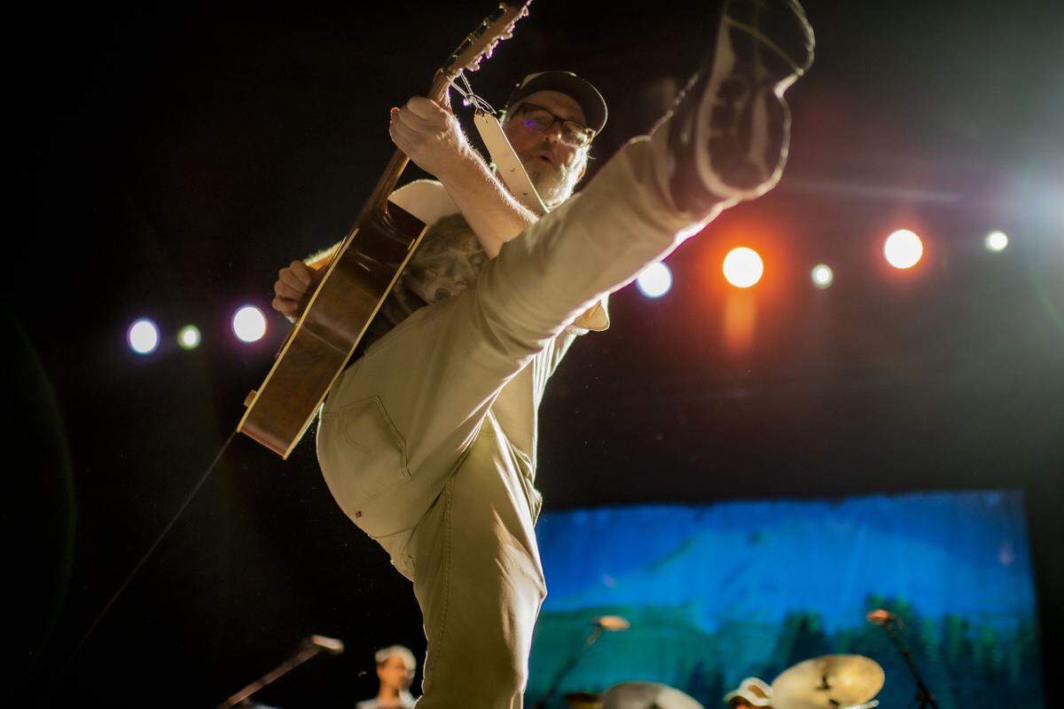 Cake frontman John McCrea gives a hometown performance at Golden 1 Center in Sacramento in 2019. The band will return to its hometown in March for two benefit shows at Channel 24, its first Sacramento appearances since that 2019 concert.