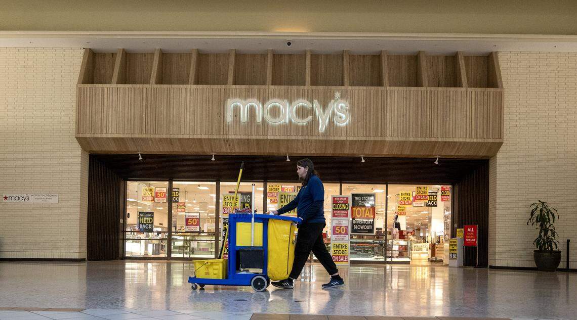 The entryway to Macy’s from inside the Sunrise Mall in January, before the Macy’s shuttered.