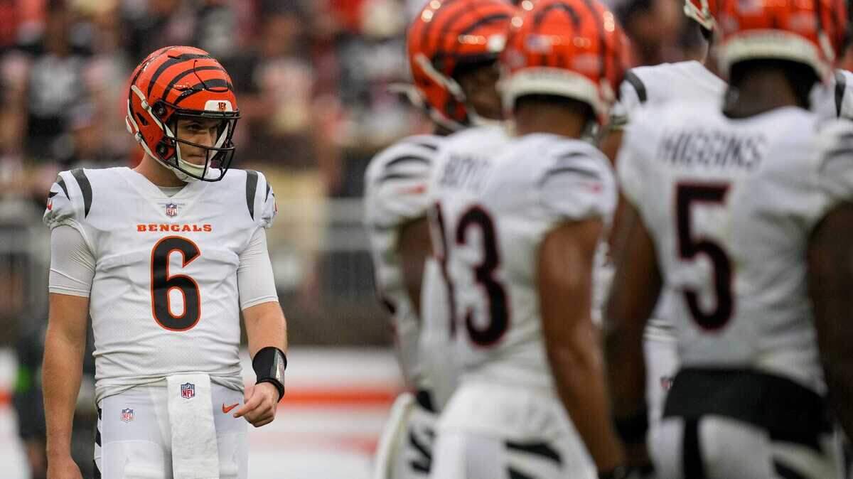 Cincinnati Bengals quarterback Jake Browning (6) joins the offense after starting quarterback Joe Burrow exits the game in the fourth quarter of the NFL Week 1 game between the Cleveland Browns and the Cincinnati Bengals at FirstEnergy Stadium in downtown Cleveland on Sunday, Sept. 10, 2023. The Browns dealt the Bengals a 24-3 loss to begin the season.