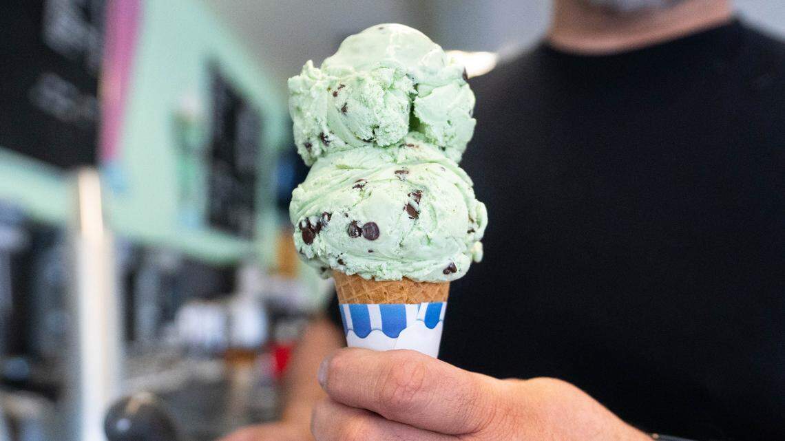 Vic’s has dished out ice cream in Sacramento for nearly 80 years. Here’s how it all started