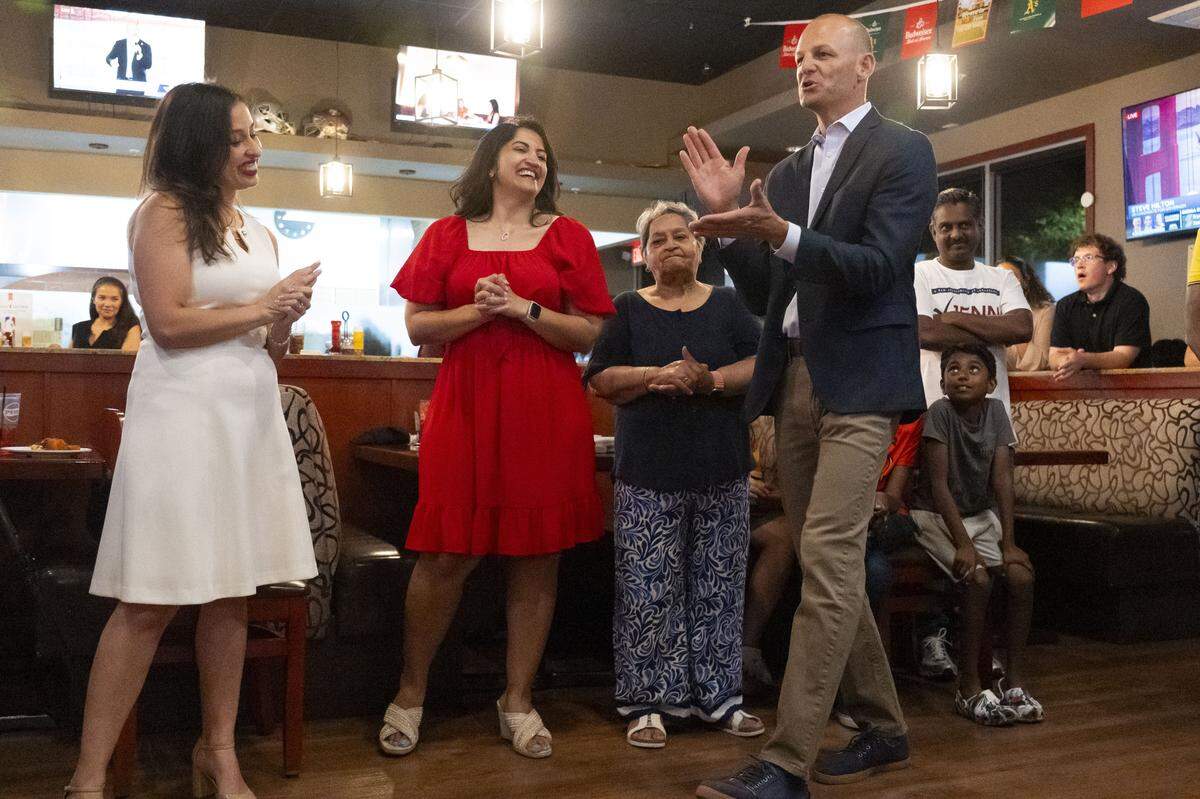 Sacramento Mayor Kevin McCarty makes an appearance in support of Sacramento City Council candidate Jenn Chawla, who he has endorsed, during her election night party at Frends Brewhouse in South Natomas on Tuesday.