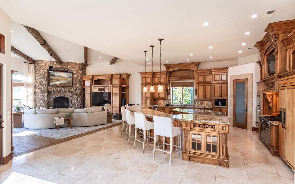 A remodel opened up the flow into the great room, adjacent to the kitchen, of the Rua Esperanza home on the market for $3.6 million.