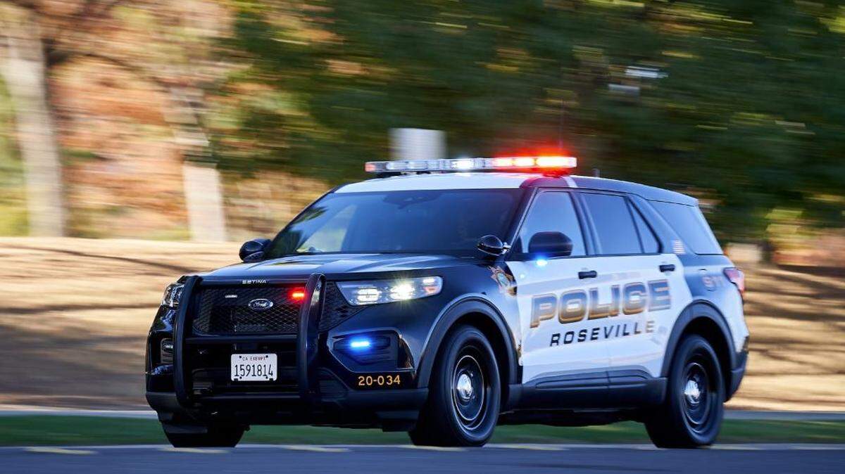 Roseville officers are set to receive 6.75% raises in January 2026, based on a study of officer pay in comparable cities.
