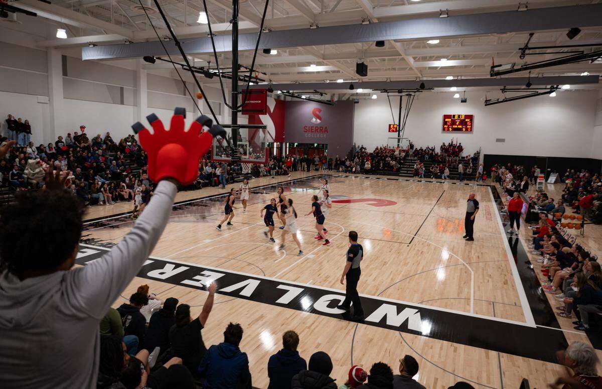 The Sierra College Wolverines women’s basketball team plays Santa Rose in the first game held in the new gymnasium at the Rocklin campus on Tuesday.