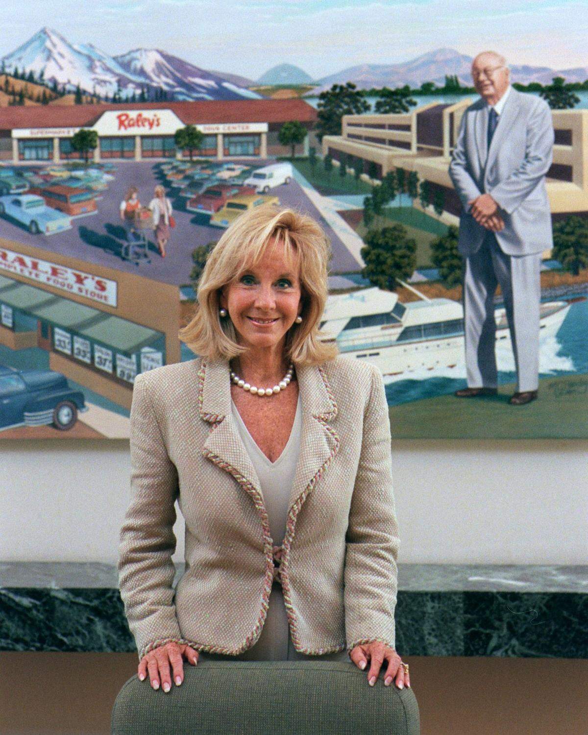 Joyce Raley Teel, photographed in 1999, was co-chair of the board of Raley’s and a local philanthropic leader. Teel died Friday at 91.