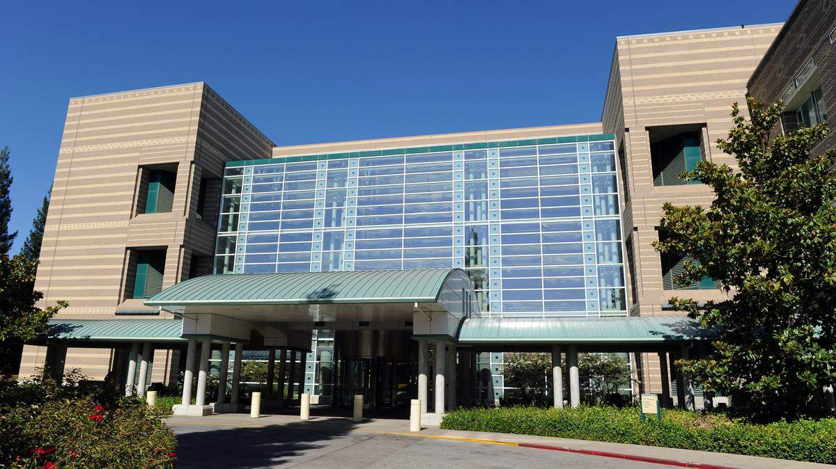Seven of California's 10 top-paid county employees in the state of California work at San Joaquin County General Hospital, each earning upward of $689,000 in 2017, according to the latest wage report released by the California State Controller's Office.