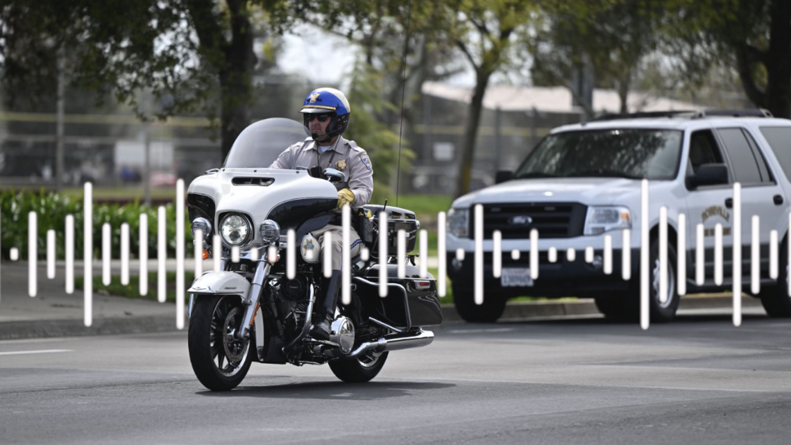 Listen to police audio as gunman makes demands in Roseville hostage shooting